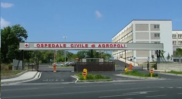 Immagine per Agropoli protesta in piazza: cittadini chiedono la riapertura del Pronto Soccorso