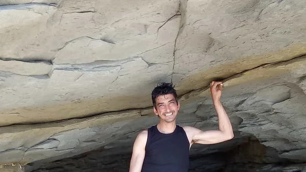 Immagine per Esplosione in Fabbrica a Cicerale: Muore Cosimo Palmigiano Dopo 8 Giorni di Agonia